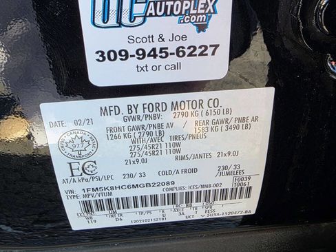 Used 2021 Ford Explorer Platinum image 40