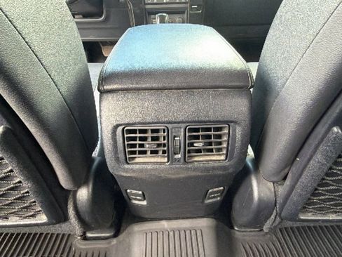 Used 2019 Toyota 4Runner Limited AWD/4WD image 25