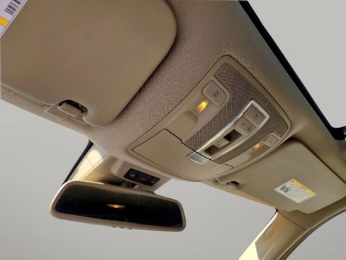 Used 2014 Mercedes-Benz ML 350 ML350 4MATIC w/ Premium 1 Package image 55