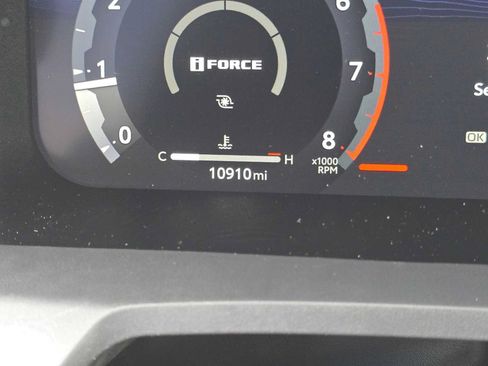 Certified 2025 Toyota Tacoma TRD Sport AWD/4WD image 29