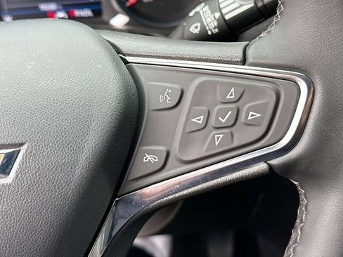Used 2024 Chevrolet Equinox LT w/ LPO, Floor Liner Package FWD image 42