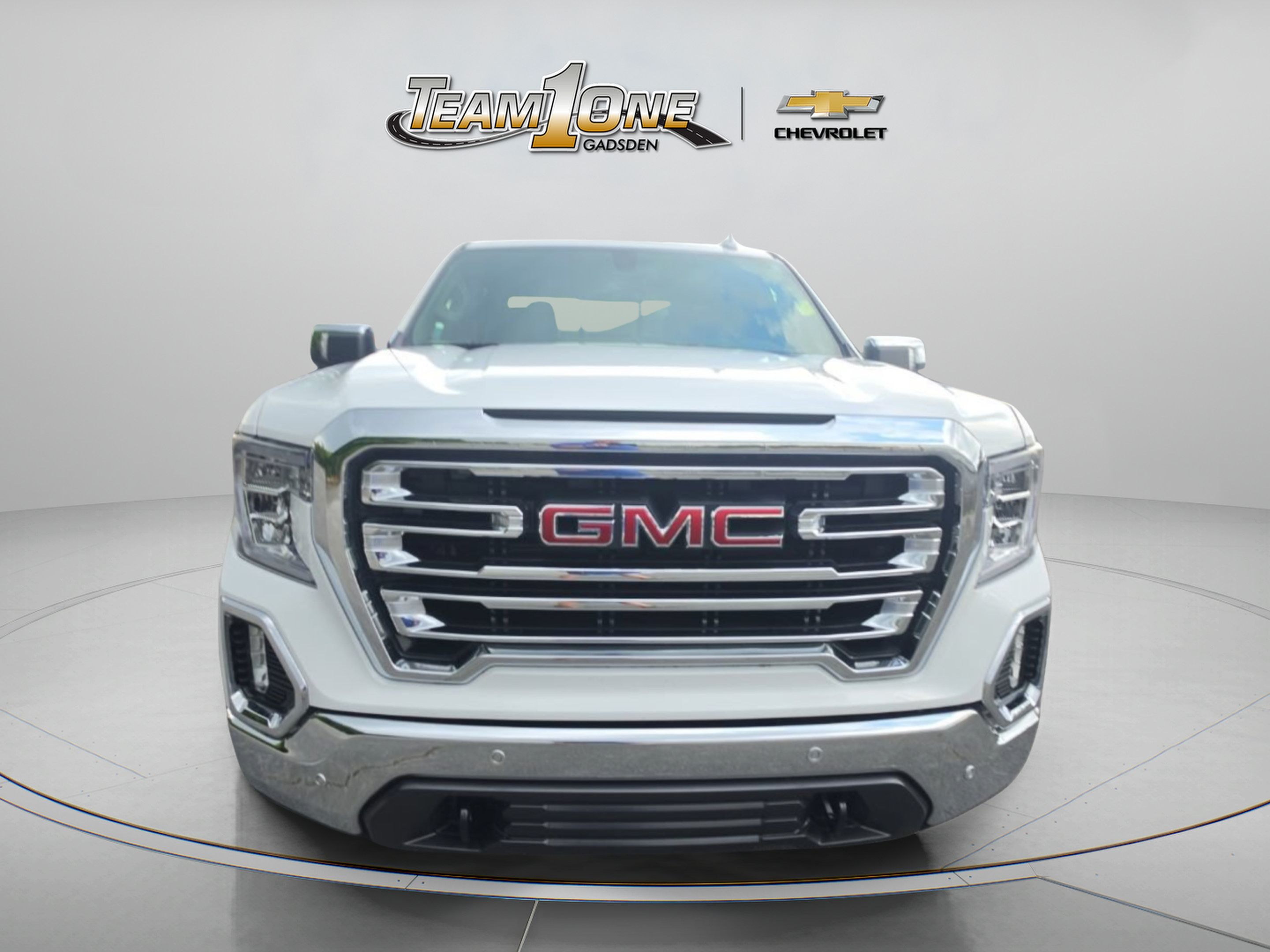 Used 2020 GMC Sierra 1500 SLT w/ SLT Convenience Package AWD/4WD image 2
