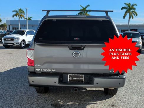 Used 2020 Nissan Titan SV w/ SV Convenience Package image 6