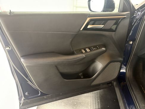 Used 2024 Mitsubishi Outlander SE Black Edition image 49