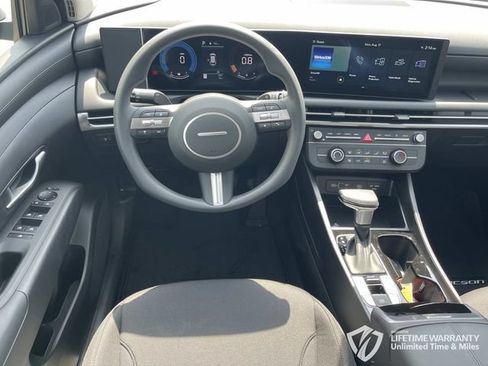 New 2026 Hyundai Tucson SE FWD image 13