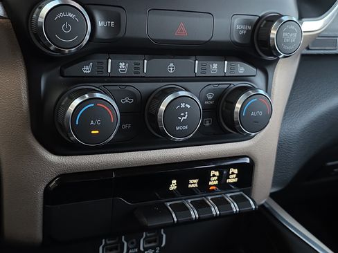 Used 2022 RAM 1500 Laramie image 21