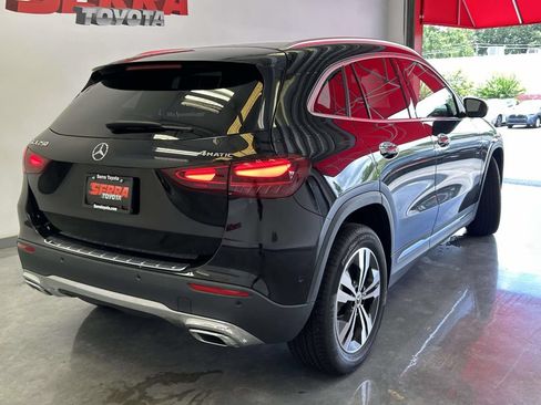 Used 2025 Mercedes-Benz GLA 250 4MATIC image 3