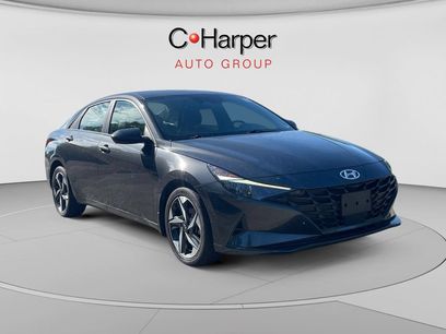 Used 2023 Hyundai Elantra SEL w/ Convenience Package