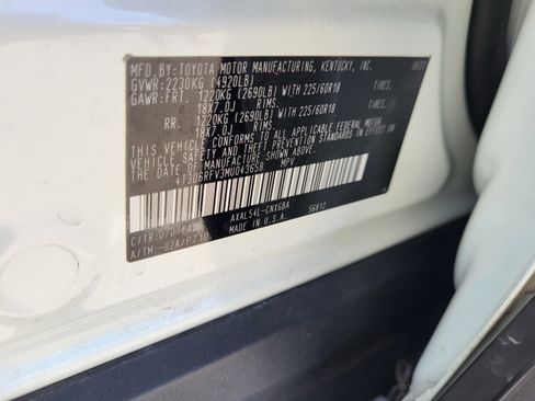 Used 2021 Toyota RAV4 Limited image 26