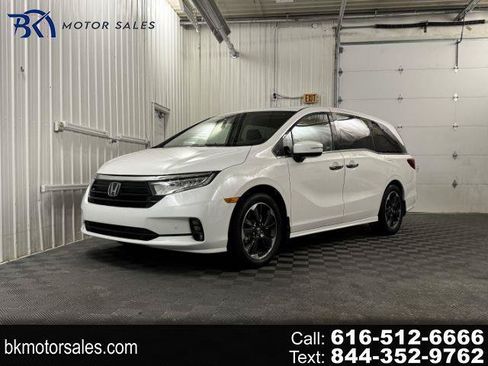 Used 2024 Honda Odyssey Elite image 1
