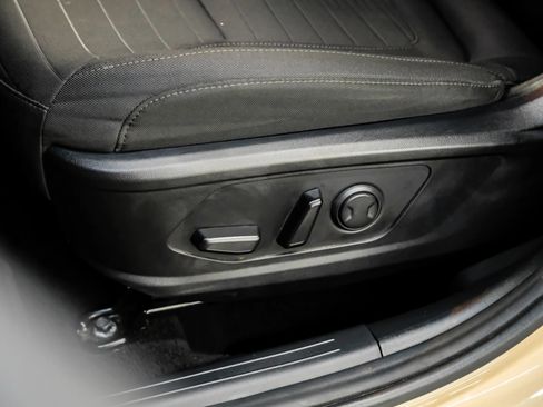 Used 2024 Hyundai Santa Cruz SEL FWD image 35