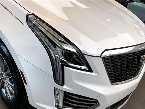 Used 2022 Cadillac XT5 Premium Luxury FWD image 27