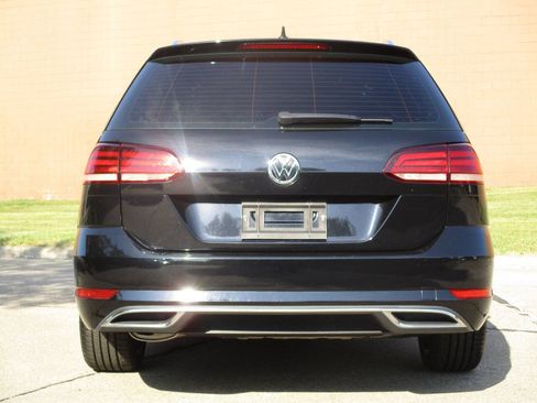 Used 2018 Volkswagen Golf SEL FWD image 6