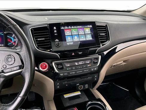 Used 2022 Honda Pilot Elite image 8