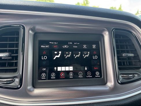 Used 2019 Dodge Challenger R/T RWD image 25
