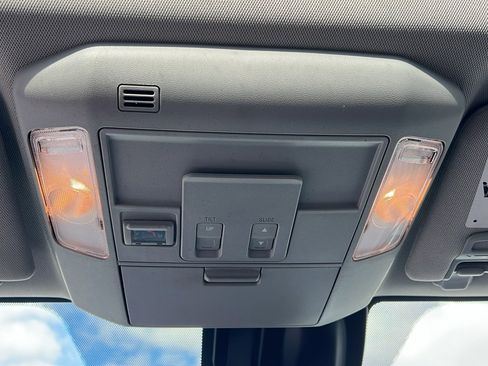 Used 2020 Toyota Tundra Limited image 21