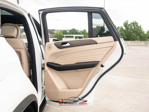 Used 2017 Mercedes-Benz GLE 43 AMG 4MATIC image 43