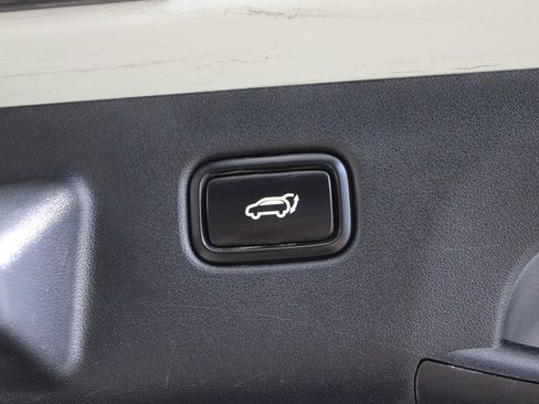 Used 2022 Kia EV6 Wind image 30