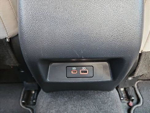 Used 2025 Nissan Altima 2.5 SV FWD image 16