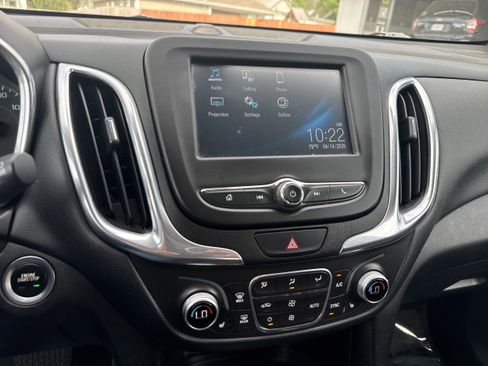 Used 2018 Chevrolet Equinox LT AWD/4WD image 18