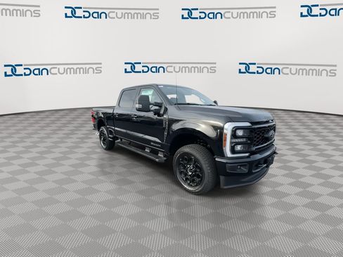 New 2025 Ford F250 XLT w/ Black Appearance Package image 2