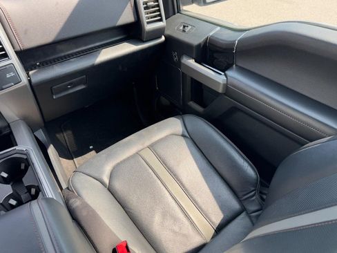 Used 2018 Ford F150 Platinum w/ Equipment Group 701A Luxury AWD/4WD image 18