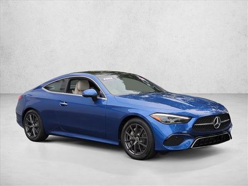 Used 2026 Mercedes-Benz CLE 300 4MATIC Coupe image 3