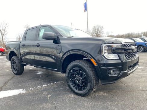 New 2025 Ford Ranger XLT w/ Black Appearance Package image 10