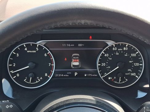 Certified 2023 Nissan Rogue SV w/ SV Premium B Package AWD/4WD image 22