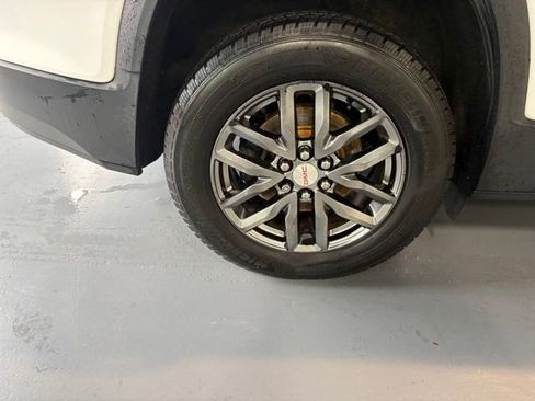 Used 2017 GMC Acadia SLT FWD image 33