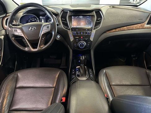 Used 2018 Hyundai Santa Fe Sport w/ 2.0T Ultimate Tech Package 05 AWD/4WD image 15