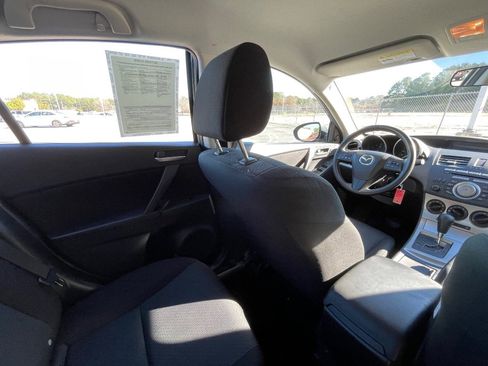 Used 2010 MAZDA MAZDA3 i Touring image 24