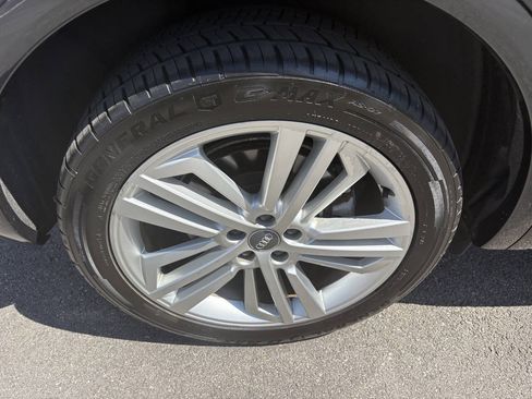 Used 2018 Audi Q5 Prestige AWD/4WD image 10