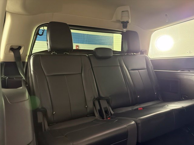 Used 2024 Ford Expedition XLT RWD image 42