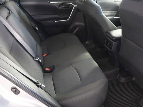 Used 2024 Toyota RAV4 LE AWD/4WD image 20