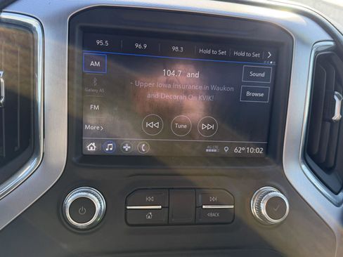 Used 2019 GMC Sierra 1500 SLE AWD/4WD image 16