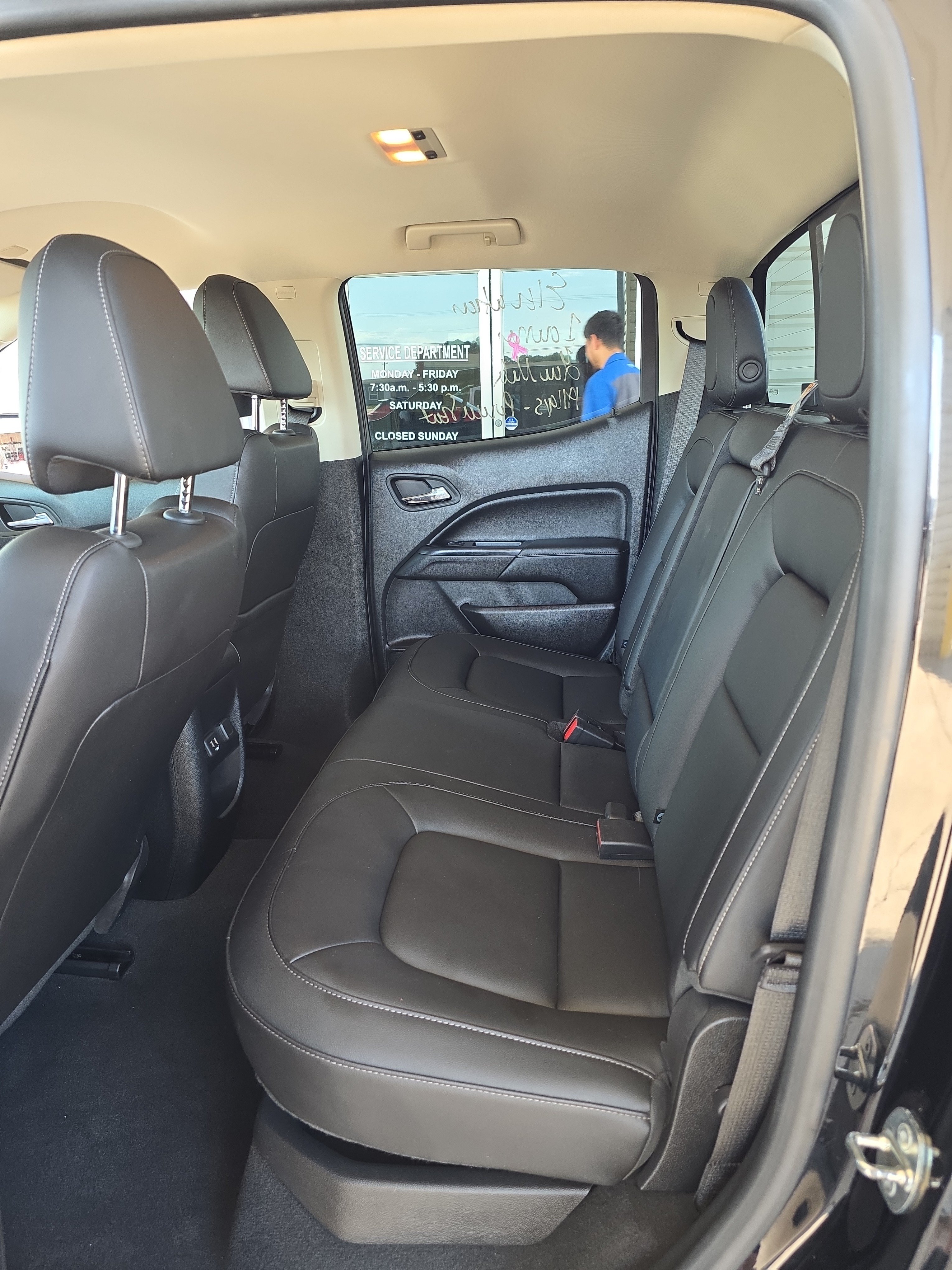 Used 2022 GMC Canyon Elevation w/ Elevation Premium Package RWD image 8