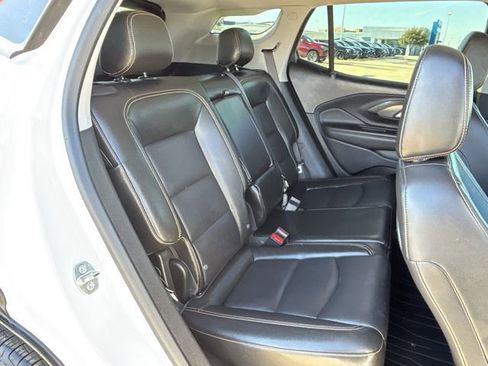 Used 2021 GMC Terrain SLT image 22