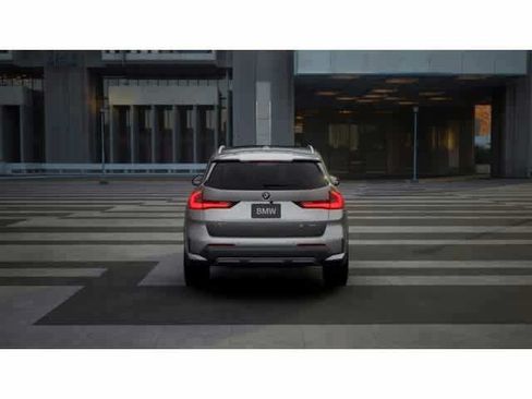 Used 2026 BMW X1 xDrive28i w/ Convenience Package AWD/4WD image 5