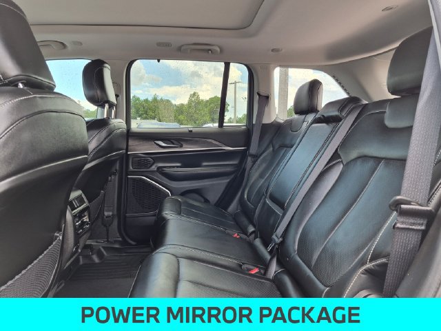 Used 2022 Jeep Grand Cherokee Limited 4xe w/ Luxury Tech Group II AWD/4WD image 26