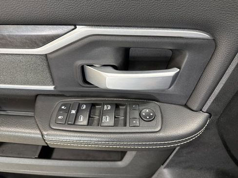 Used 2022 RAM 2500 Big Horn w/ Night Edition image 25