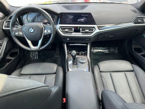 Used 2020 BMW 330i Sedan w/ Driving Assistance Package RWD image 22