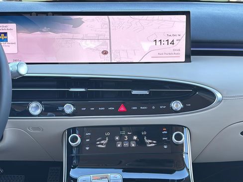 Used 2026 Genesis GV70 2.5T image 21