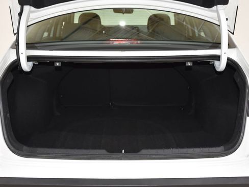 Certified 2025 Kia K4 EX image 31