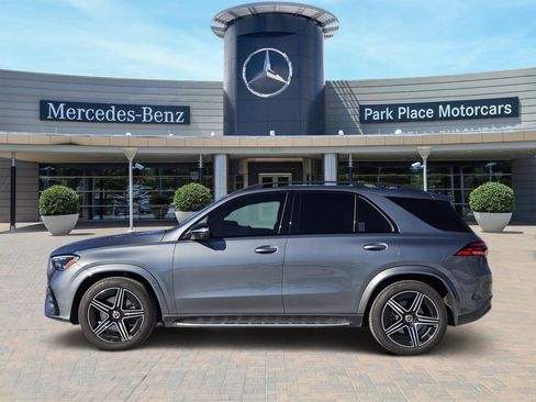 Used 2024 Mercedes-Benz GLE 450 4MATIC image 3