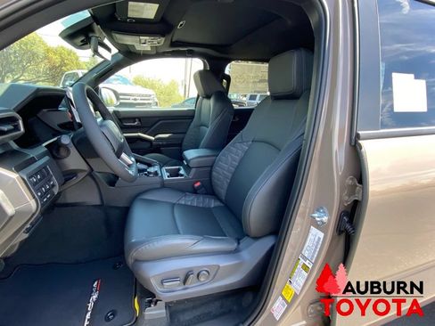 New 2026 Toyota Tacoma TRD Off-Road w/ TRD Off Road Premium Package AWD/4WD image 27