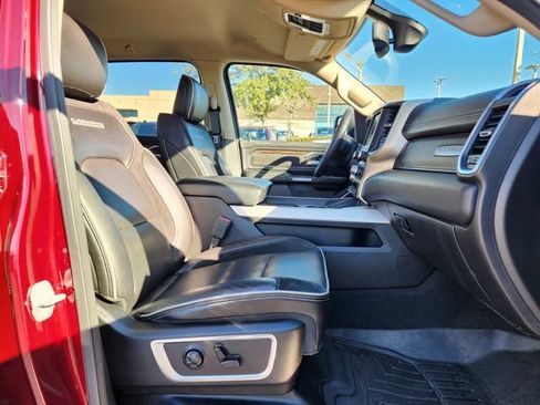 Used 2019 RAM 1500 Laramie image 18