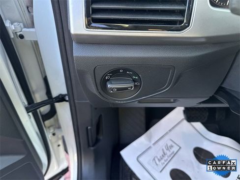 Used 2019 Volkswagen Atlas SEL Premium image 12