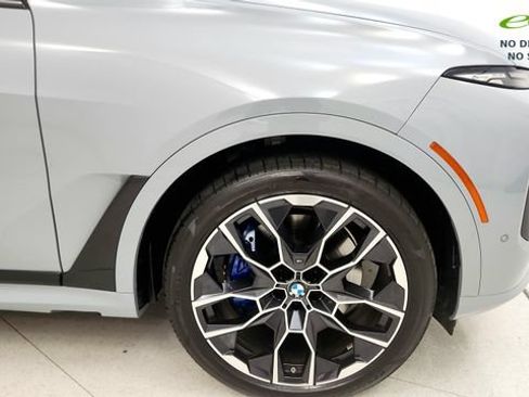 Used 2026 BMW X7 M60i AWD/4WD image 21