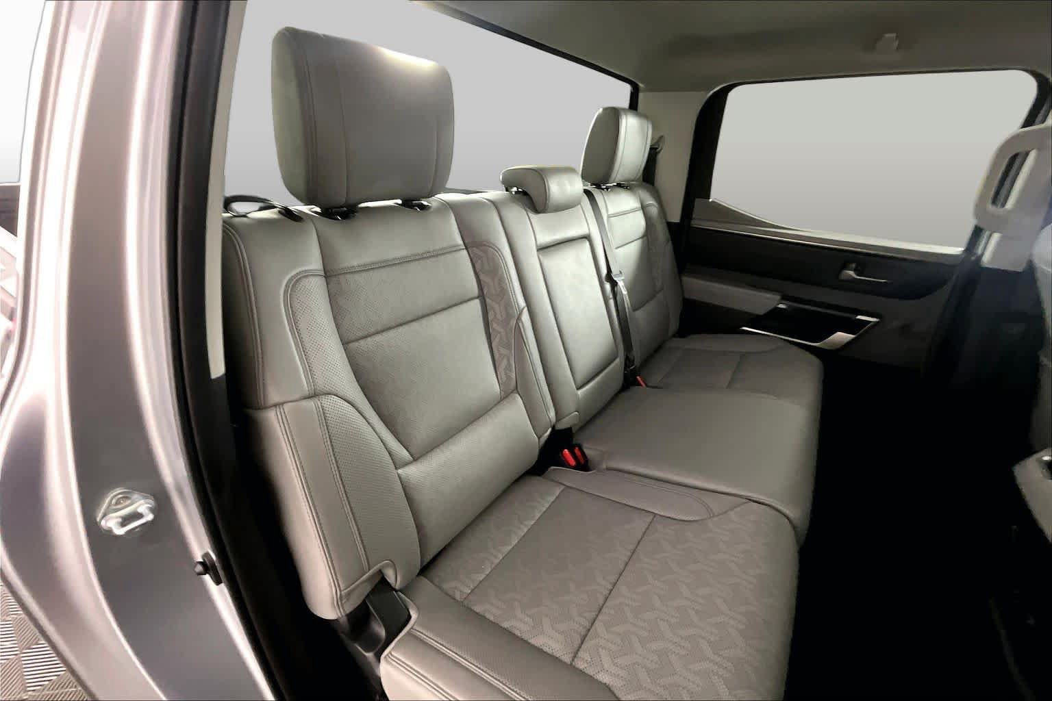 Used 2024 Toyota Tundra Limited w/ Power Package AWD/4WD image 19